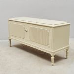 1663 5146 Sideboard